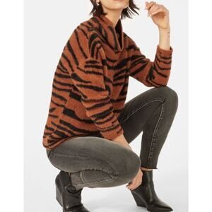 Tapemeasure Women Kleding Tiger Jacquard Sweate Multicolor Size 1X A003284